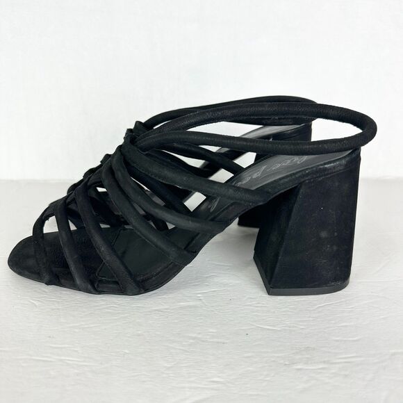 Free People Colette Cinched Heel Size 37.5 US 7 Black Leather Slingback - Picture 1 of 8